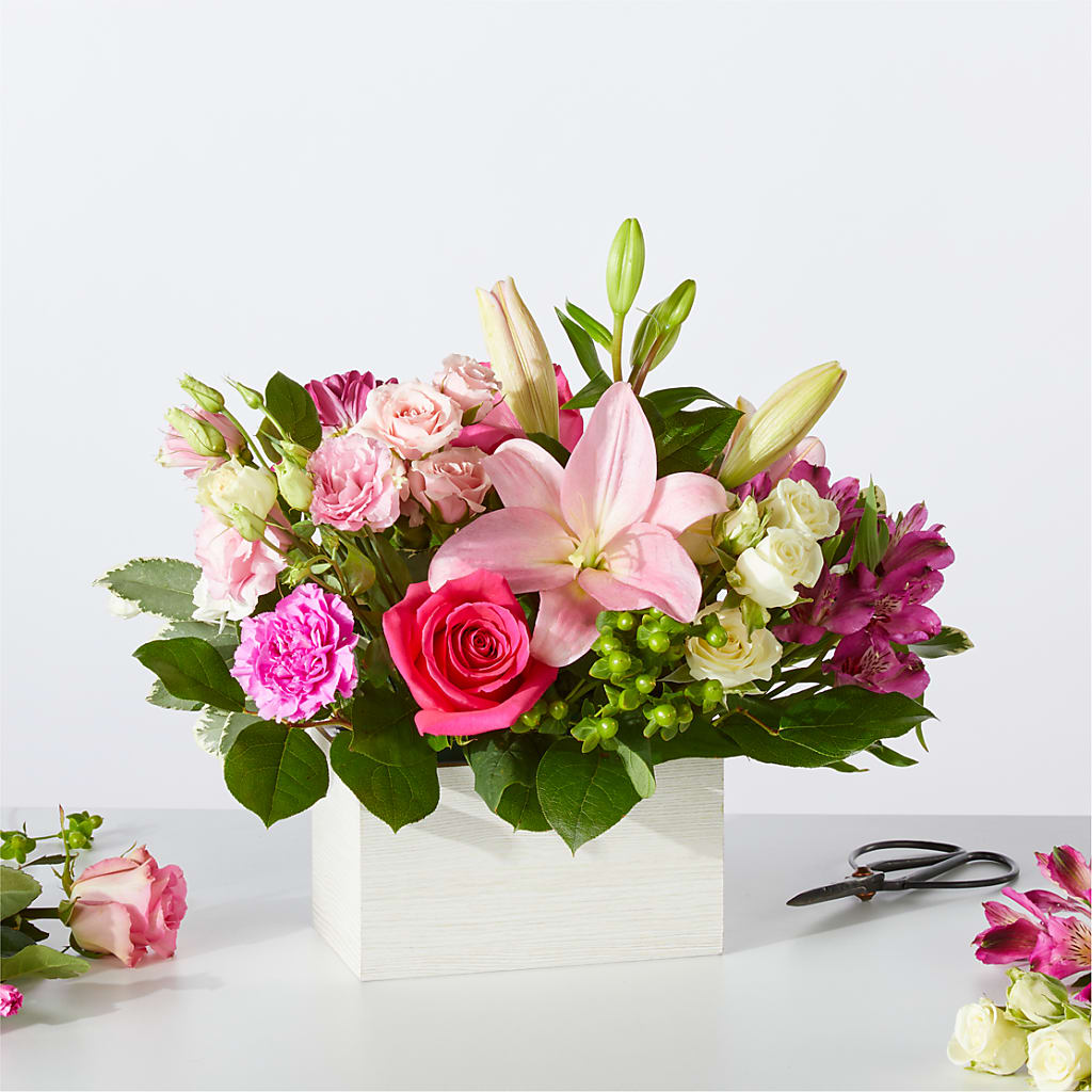 Sweetberry Box – A Florist Original – Citiflowers, Silver Spring MD
