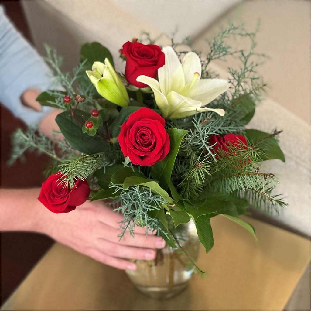 Glittering Lights Bouquet – Citiflowers, Silver Spring MD