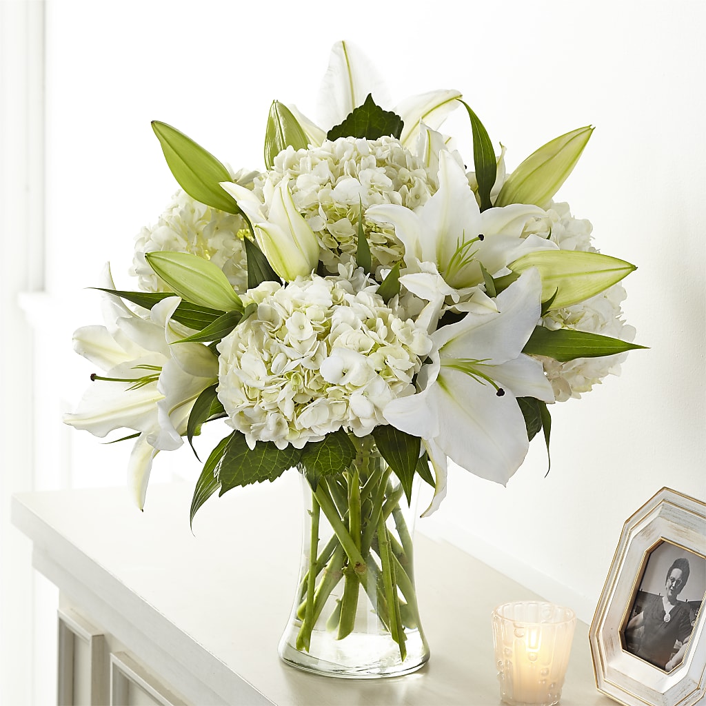 Compassionate Lily Bouquet – Citiflowers, Silver Spring MD