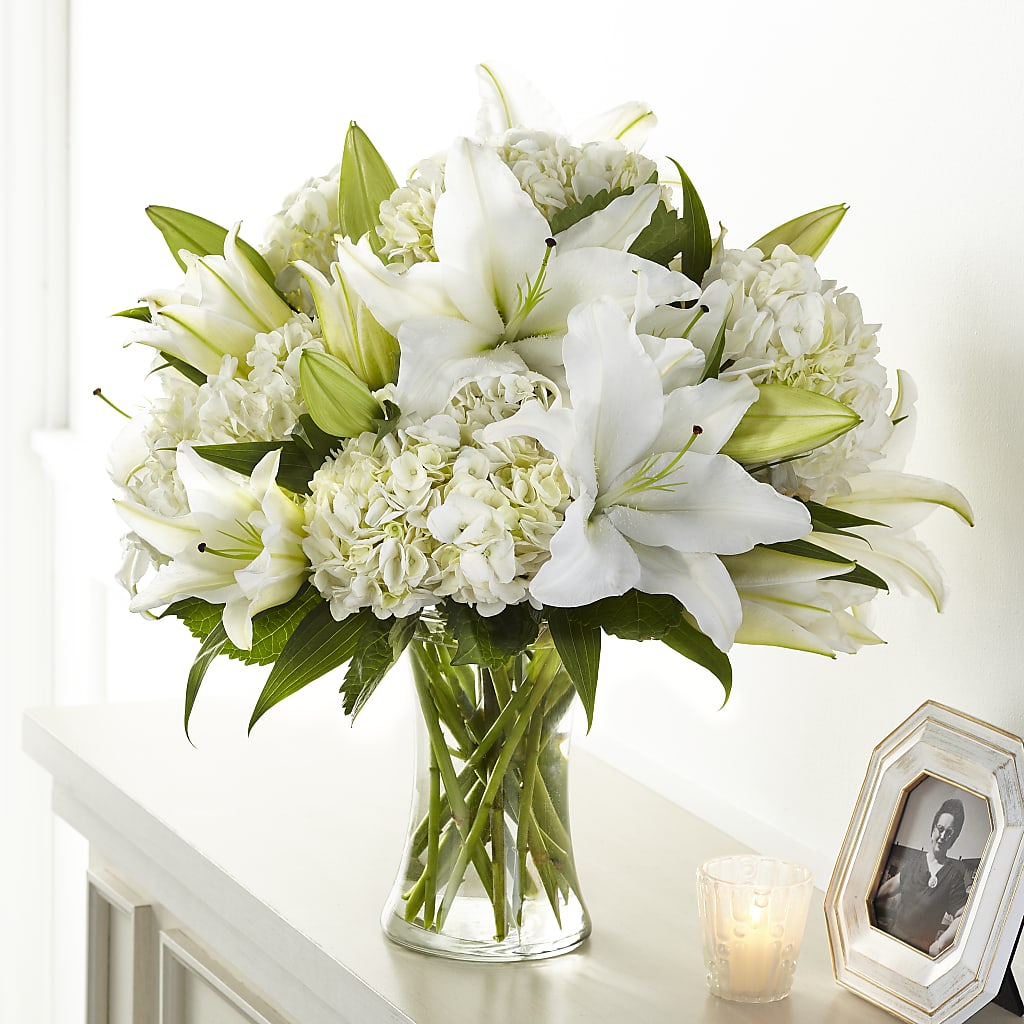 Compassionate Lily Bouquet – Citiflowers, Silver Spring MD