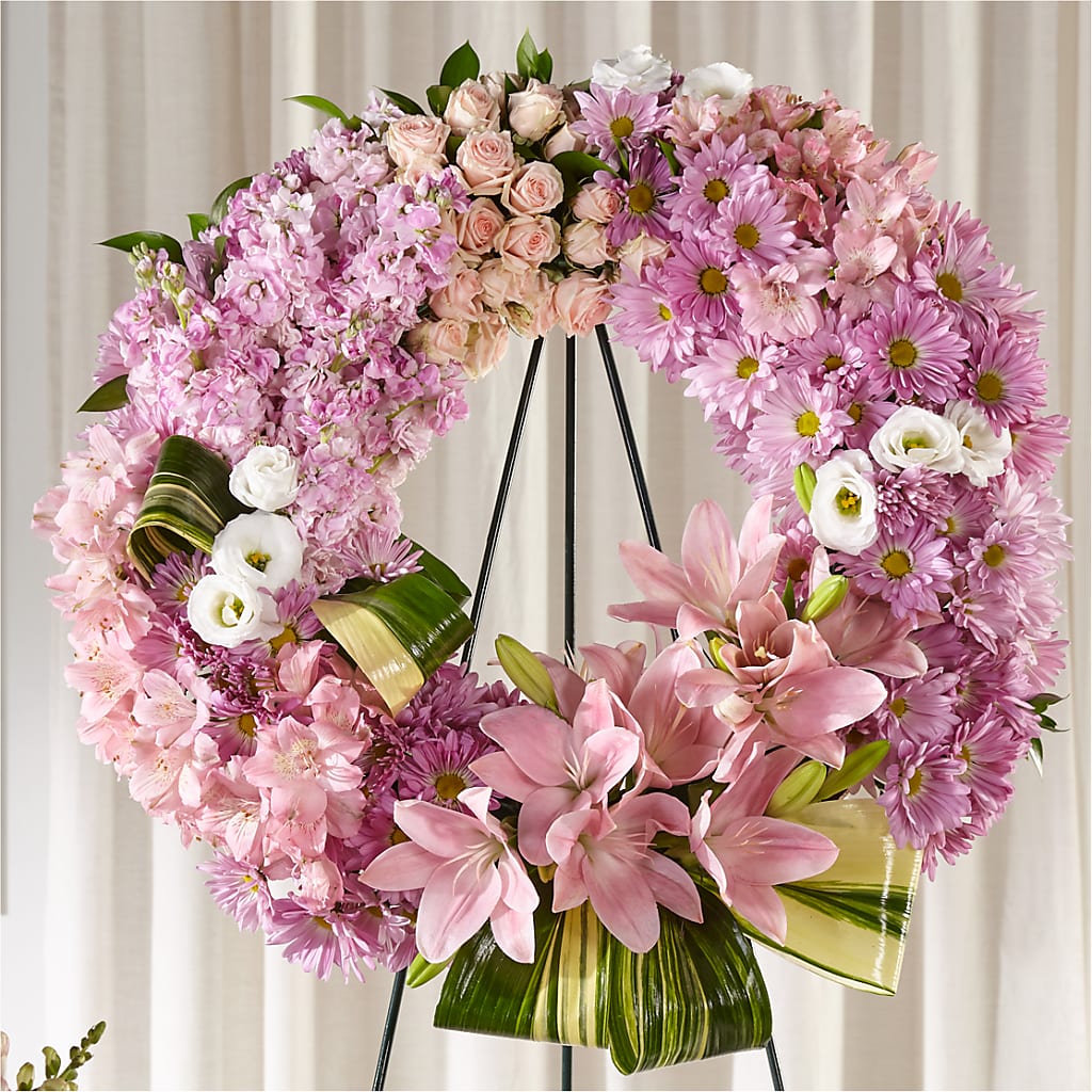 Gift of Warmth Wreath – Citiflowers, Silver Spring MD