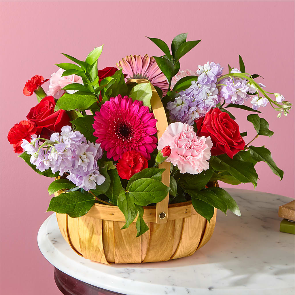 Pink Picnic Basket – Citiflowers, Silver Spring MD