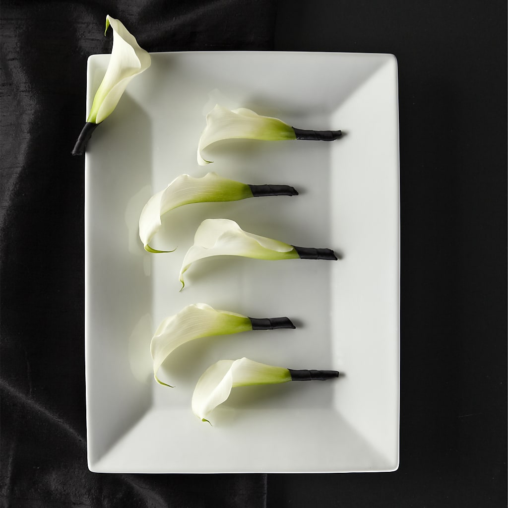 Calla Lily Promise Boutonniere – Citiflowers, Silver Spring MD