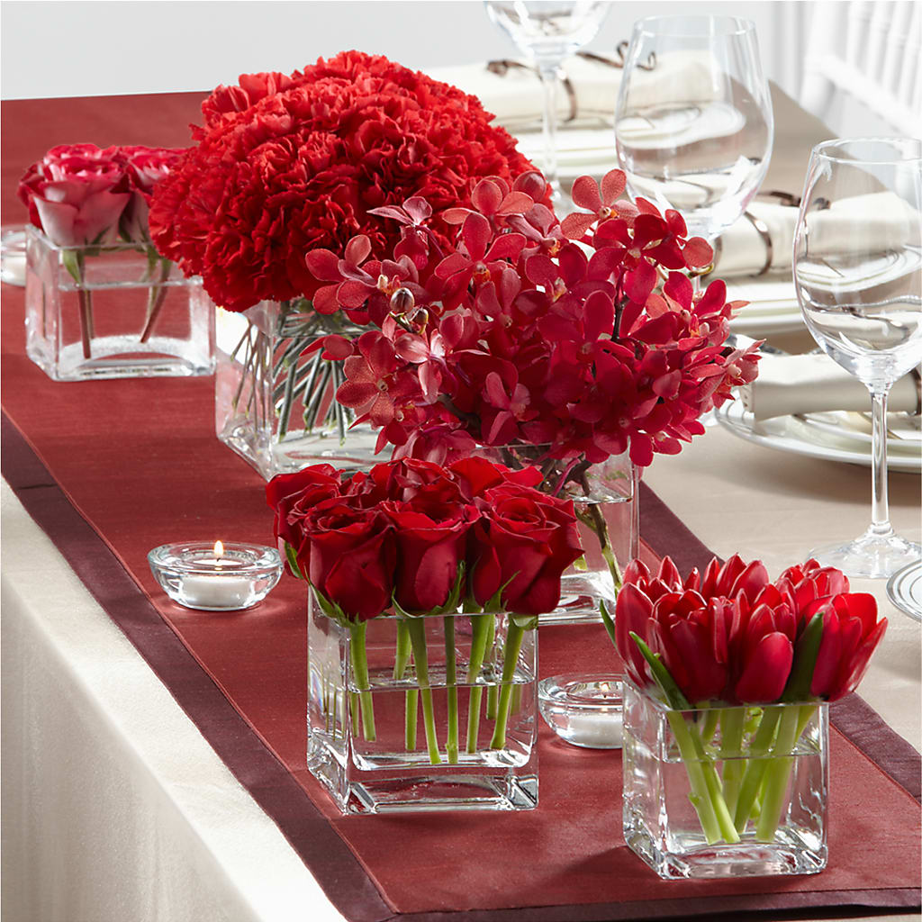 Modern Grace Centerpiece – Citiflowers, Silver Spring MD