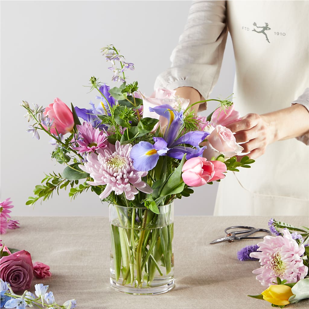 Pastel Tradition - A Florist Original –  Citiflowers, Silver Spring MD